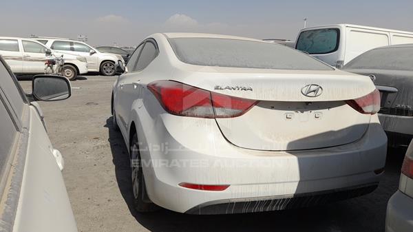 Photo 4 VIN: KMHDG41C5FU335068 - HYUNDAI ELANTRA 