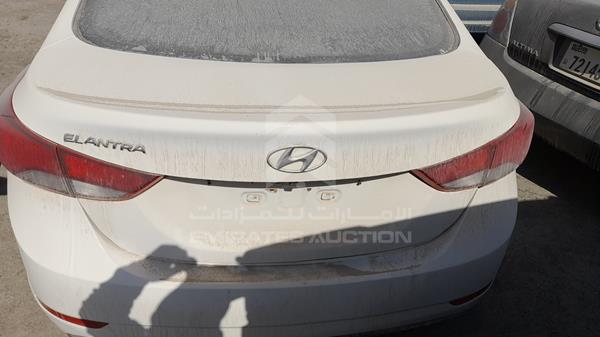 Photo 6 VIN: KMHDG41C5FU335068 - HYUNDAI ELANTRA 