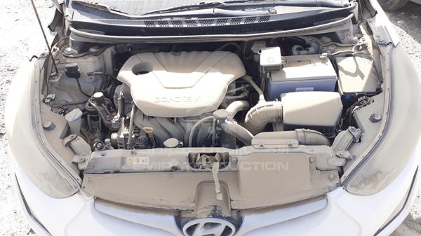 Photo 31 VIN: KMHDG41C6FU254449 - HYUNDAI ELANTRA 