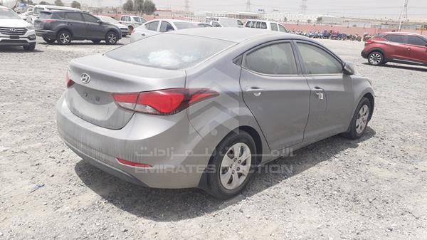 Photo 9 VIN: KMHDG41C8FU407171 - HYUNDAI ELANTRA 