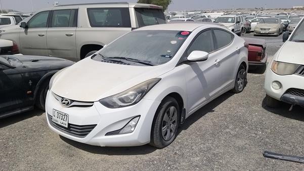 Photo 4 VIN: KMHDG41C9FU203401 - HYUNDAI ELANTRA 