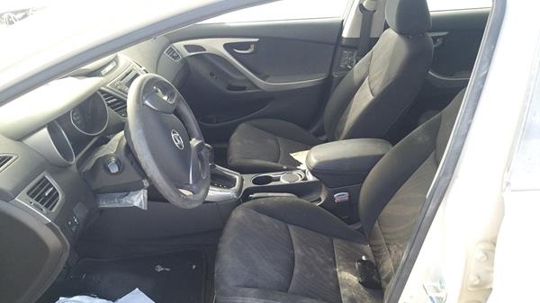 Photo 11 VIN: KMHDG41C9FU340886 - HYUNDAI ELANTRA 