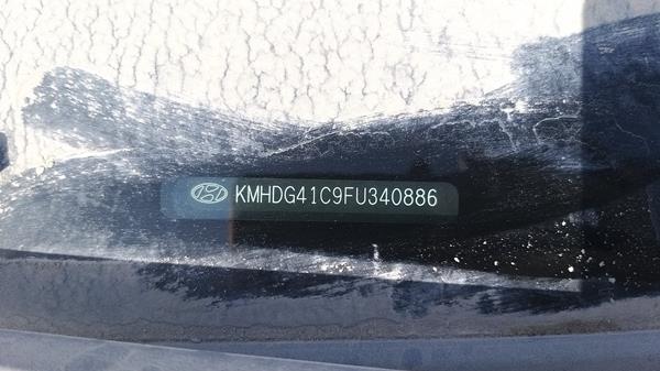 Photo 2 VIN: KMHDG41C9FU340886 - HYUNDAI ELANTRA 