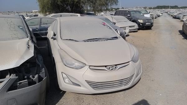 Photo 8 VIN: KMHDG41C9FU340886 - HYUNDAI ELANTRA 