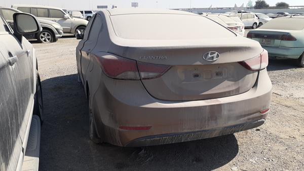 Photo 4 VIN: KMHDG41CXFU272405 - HYUNDAI ELANTRA 