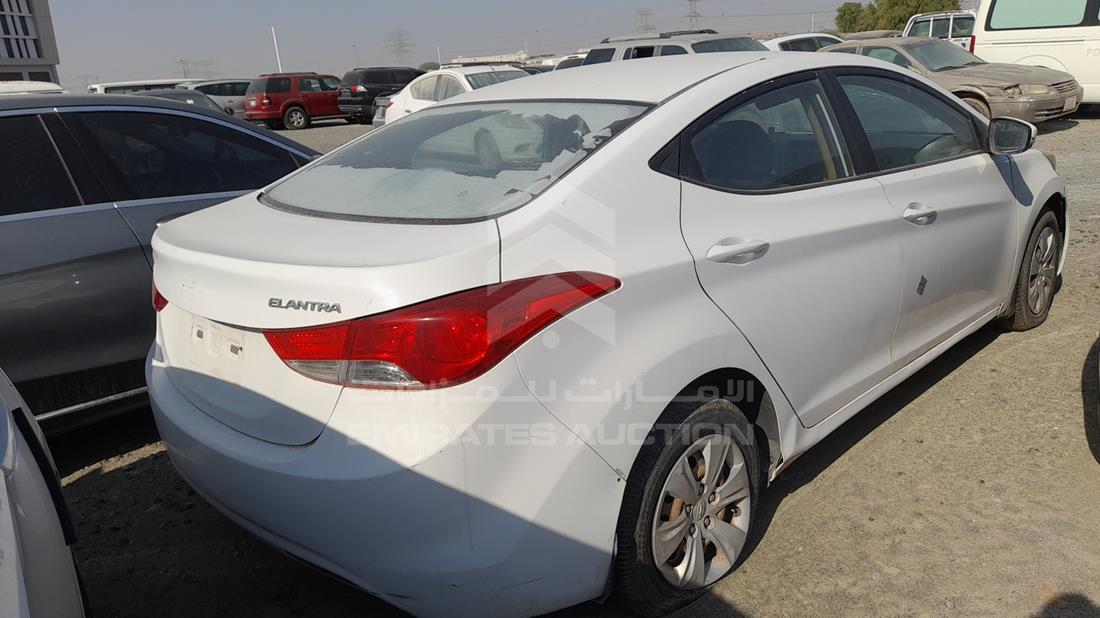 Photo 9 VIN: KMHDG41E0EU819133 - HYUNDAI ELANTRA 