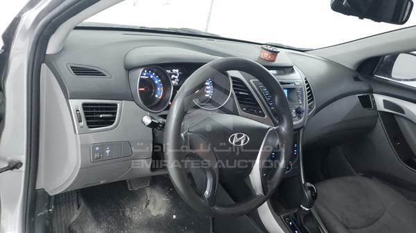 Photo 10 VIN: KMHDG41E2FU242641 - HYUNDAI ELANTRA 