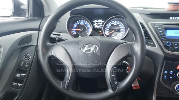 Photo 12 VIN: KMHDG41E2FU242641 - HYUNDAI ELANTRA 