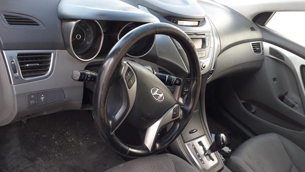 Photo 10 VIN: KMHDG41E4EU883496 - HYUNDAI ELANTRA 