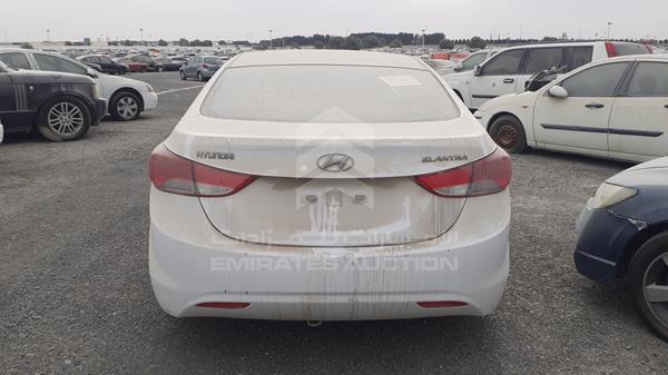 Photo 6 VIN: KMHDG41E4EU884230 - HYUNDAI ELANTRA 