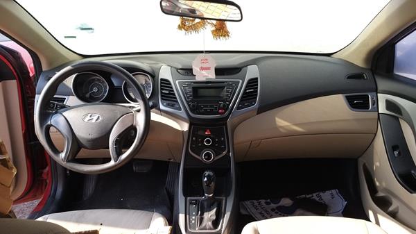 Photo 15 VIN: KMHDG41E5FU243010 - HYUNDAI ELANTRA 