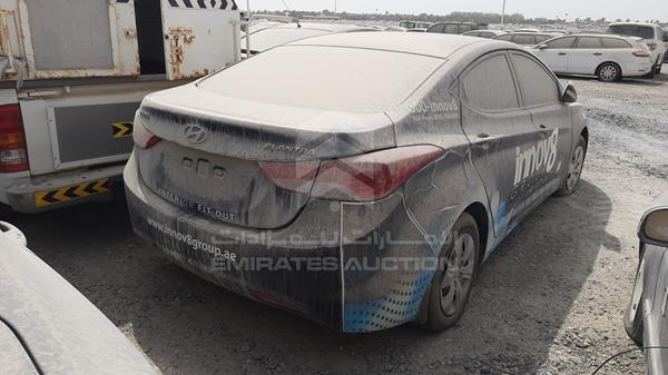 Photo 6 VIN: KMHDG41E6CU357433 - HYUNDAI ELANTRA 