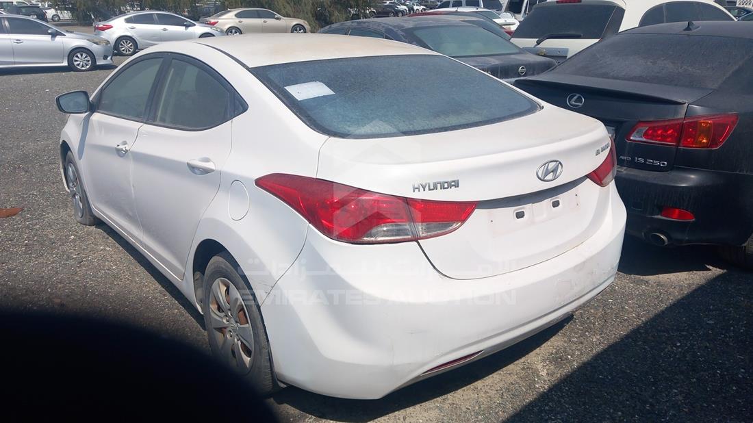 Photo 6 VIN: KMHDG41E7CU428493 - HYUNDAI ELANTRA 