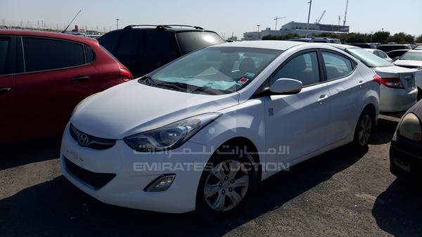 Photo 4 VIN: KMHDG41E9DU588747 - HYUNDAI ELANTRA 