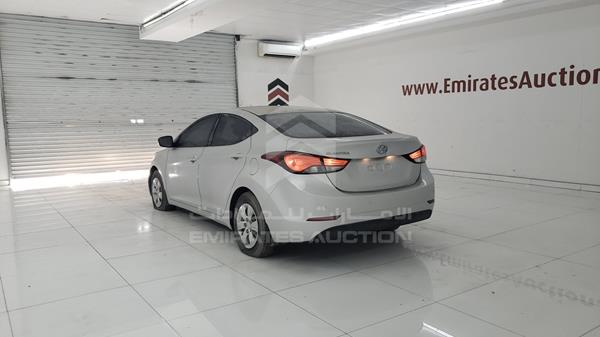 Photo 6 VIN: KMHDG41EXGU493750 - HYUNDAI ELANTRA 