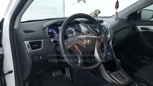 Photo 10 VIN: KMHDG61C9EU022860 - HYUNDAI ELANTRA 