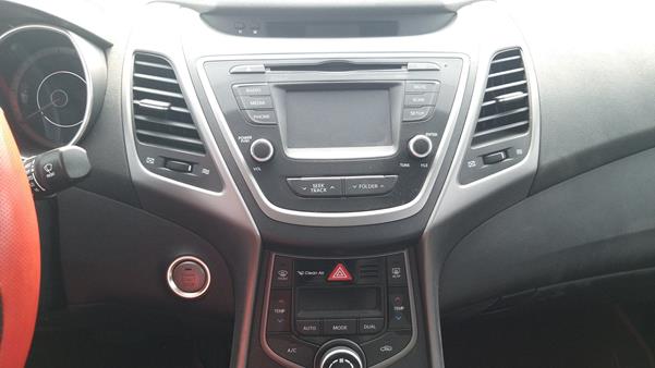 Photo 19 VIN: KMHDH41EXFU277814 - HYUNDAI ELANTRA 