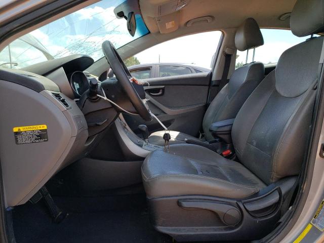 Photo 6 VIN: KMHDH4AE0BU093055 - HYUNDAI ELANTRA 