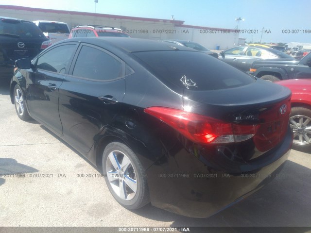 Photo 2 VIN: KMHDH4AE0BU099051 - HYUNDAI ELANTRA 