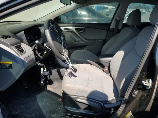 Photo 6 VIN: KMHDH4AE0BU101882 - HYUNDAI ELANTRA GL 