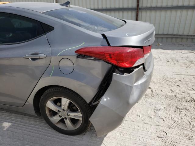 Photo 8 VIN: KMHDH4AE0BU105558 - HYUNDAI ELANTRA GL 