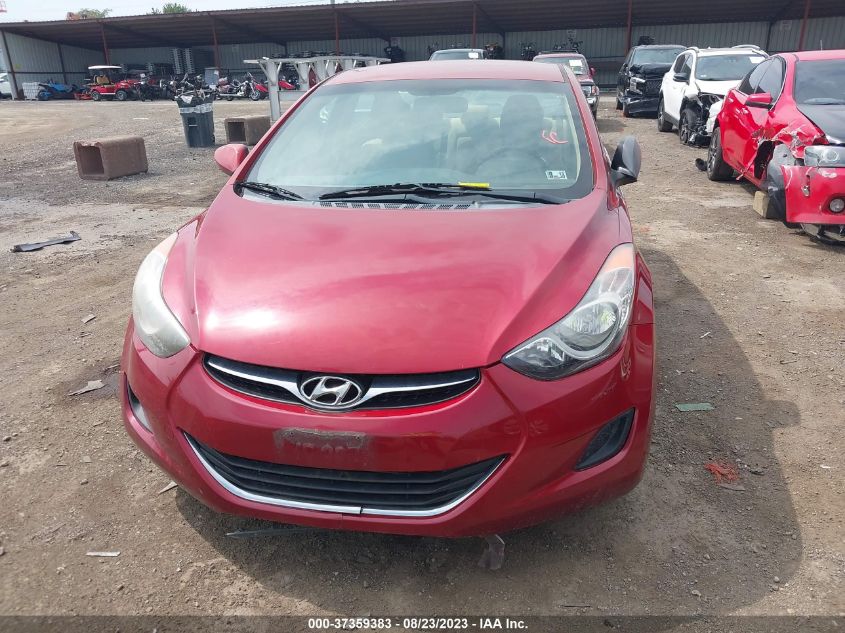 Photo 12 VIN: KMHDH4AE0BU106662 - HYUNDAI ELANTRA 