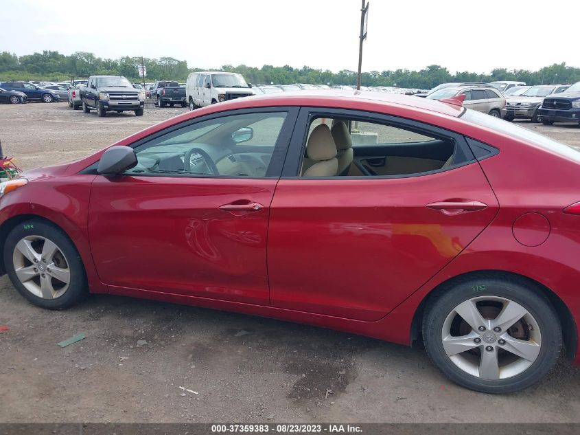 Photo 14 VIN: KMHDH4AE0BU106662 - HYUNDAI ELANTRA 