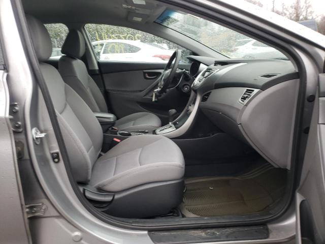 Photo 4 VIN: KMHDH4AE0BU110730 - HYUNDAI ELANTRA GL 