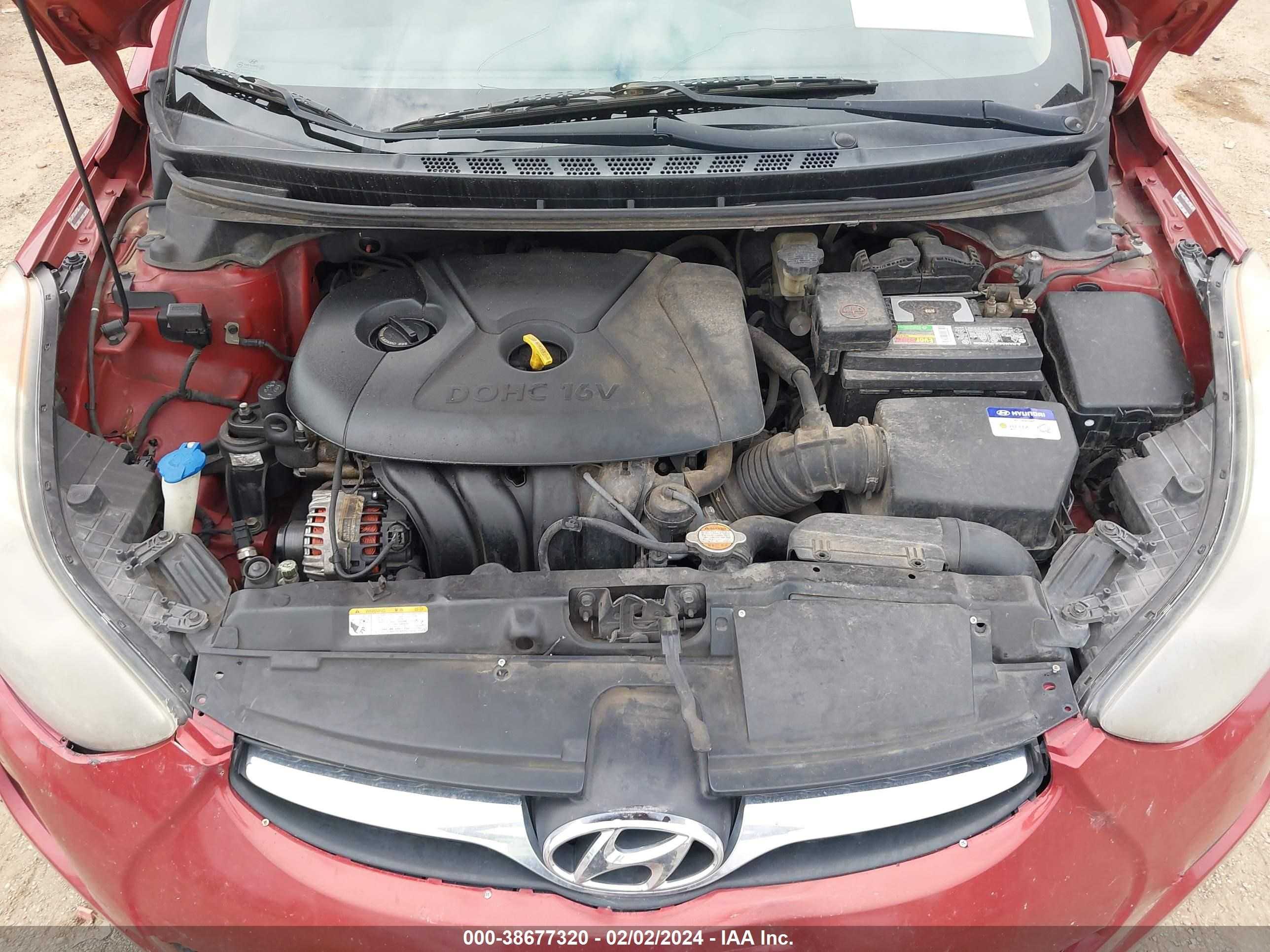 Photo 9 VIN: KMHDH4AE0BU120786 - HYUNDAI ELANTRA 