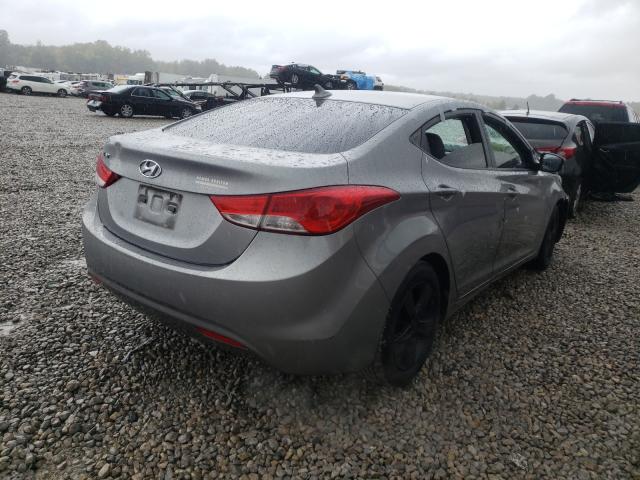 Photo 3 VIN: KMHDH4AE0BU126071 - HYUNDAI ELANTRA GL 