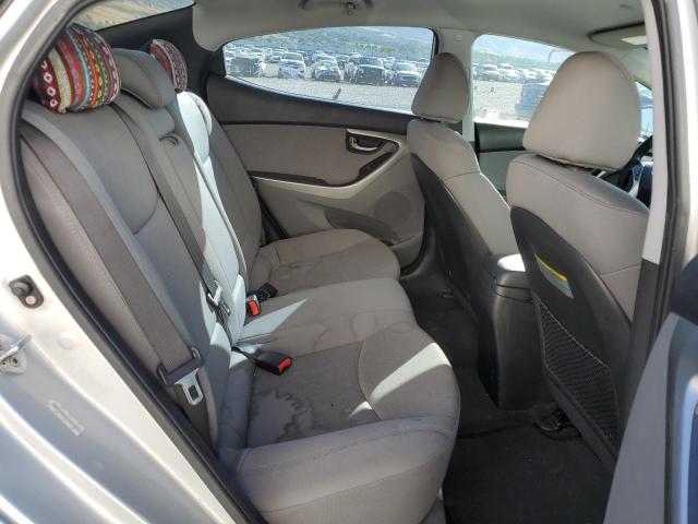 Photo 9 VIN: KMHDH4AE0BU127396 - HYUNDAI ELANTRA GL 