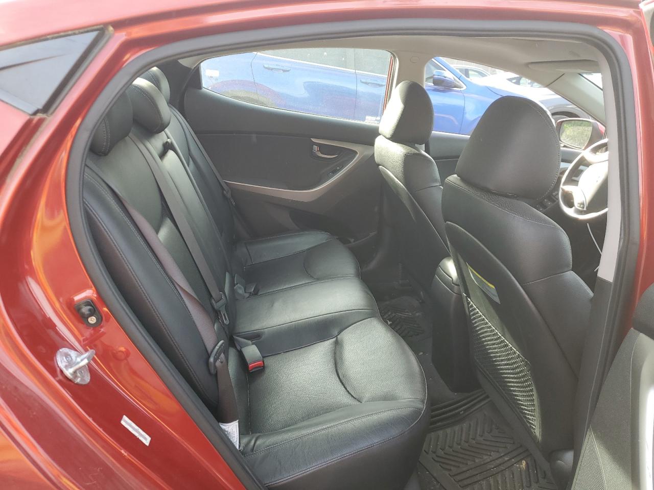 Photo 9 VIN: KMHDH4AE0BU128158 - HYUNDAI ELANTRA 