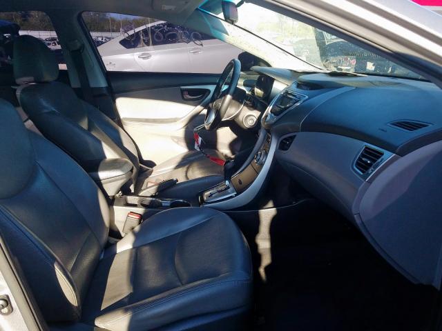 Photo 4 VIN: KMHDH4AE0BU128600 - HYUNDAI ELANTRA GL 