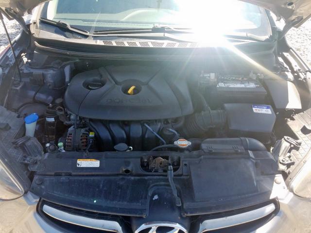 Photo 6 VIN: KMHDH4AE0BU128600 - HYUNDAI ELANTRA GL 