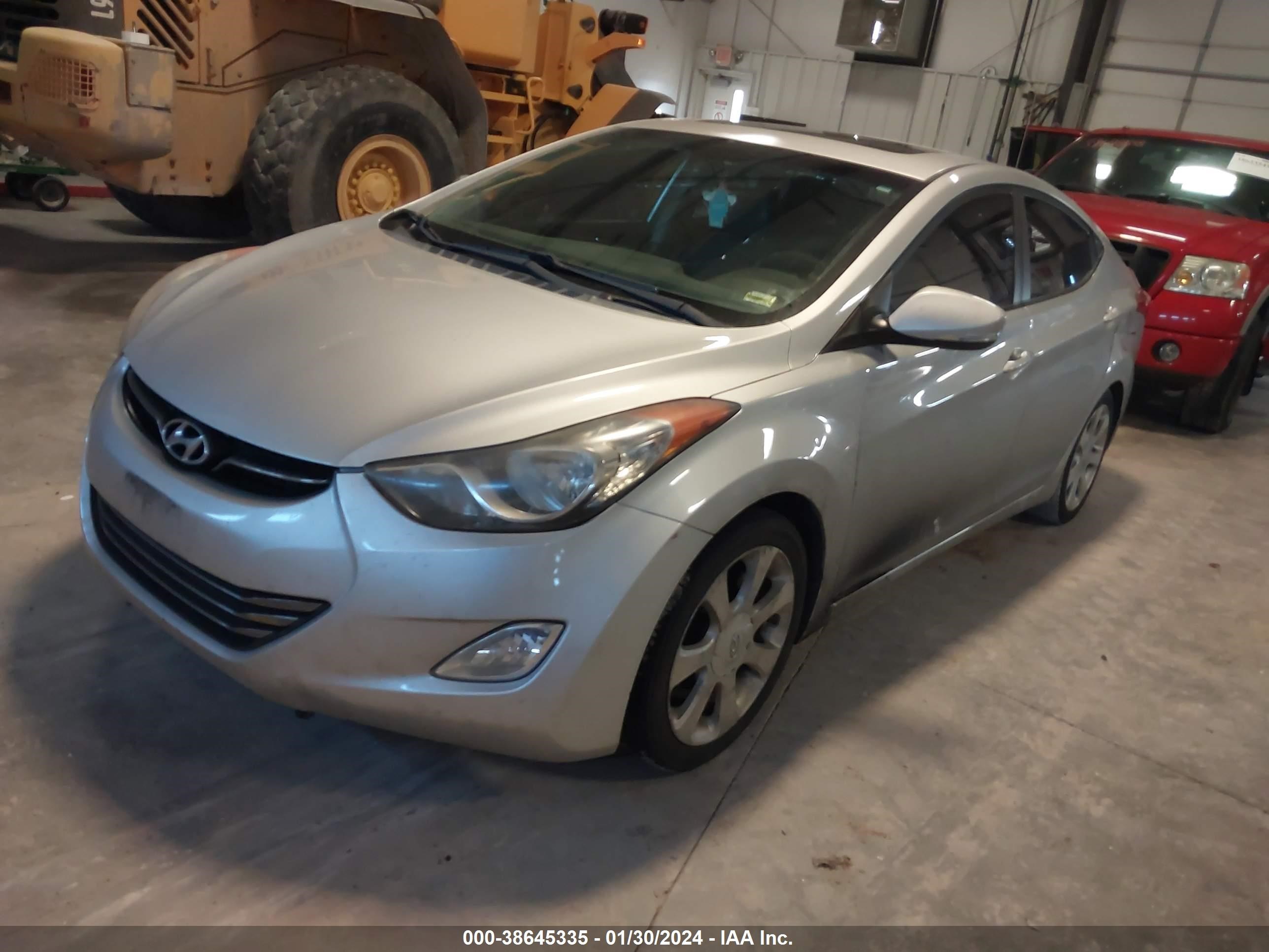 Photo 1 VIN: KMHDH4AE0BU140746 - HYUNDAI ELANTRA 