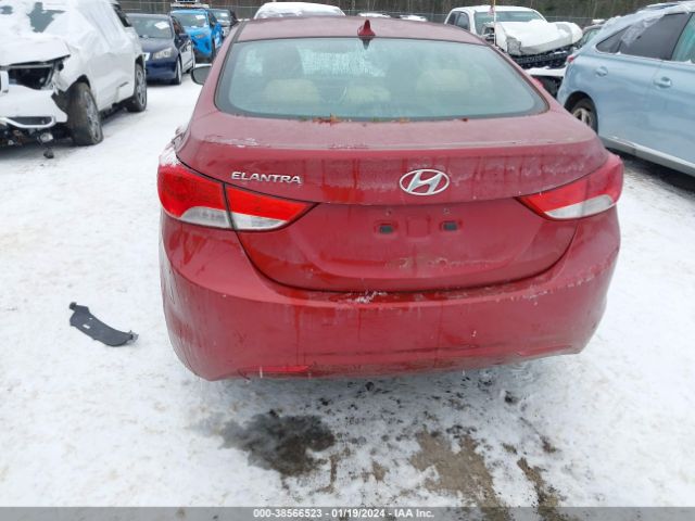 Photo 5 VIN: KMHDH4AE0BU141685 - HYUNDAI ELANTRA 