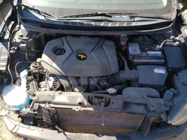 Photo 6 VIN: KMHDH4AE0BU153481 - HYUNDAI ELANTRA GL 