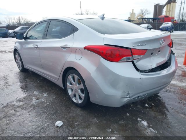 Photo 2 VIN: KMHDH4AE0BU168417 - HYUNDAI ELANTRA 