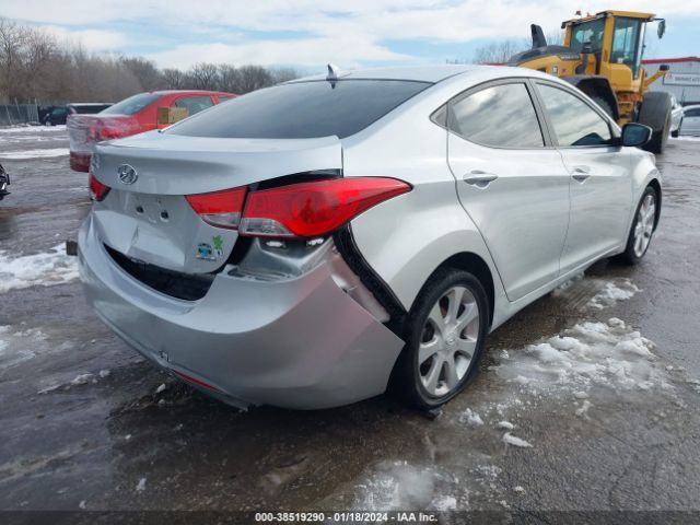 Photo 5 VIN: KMHDH4AE0BU168417 - HYUNDAI ELANTRA 