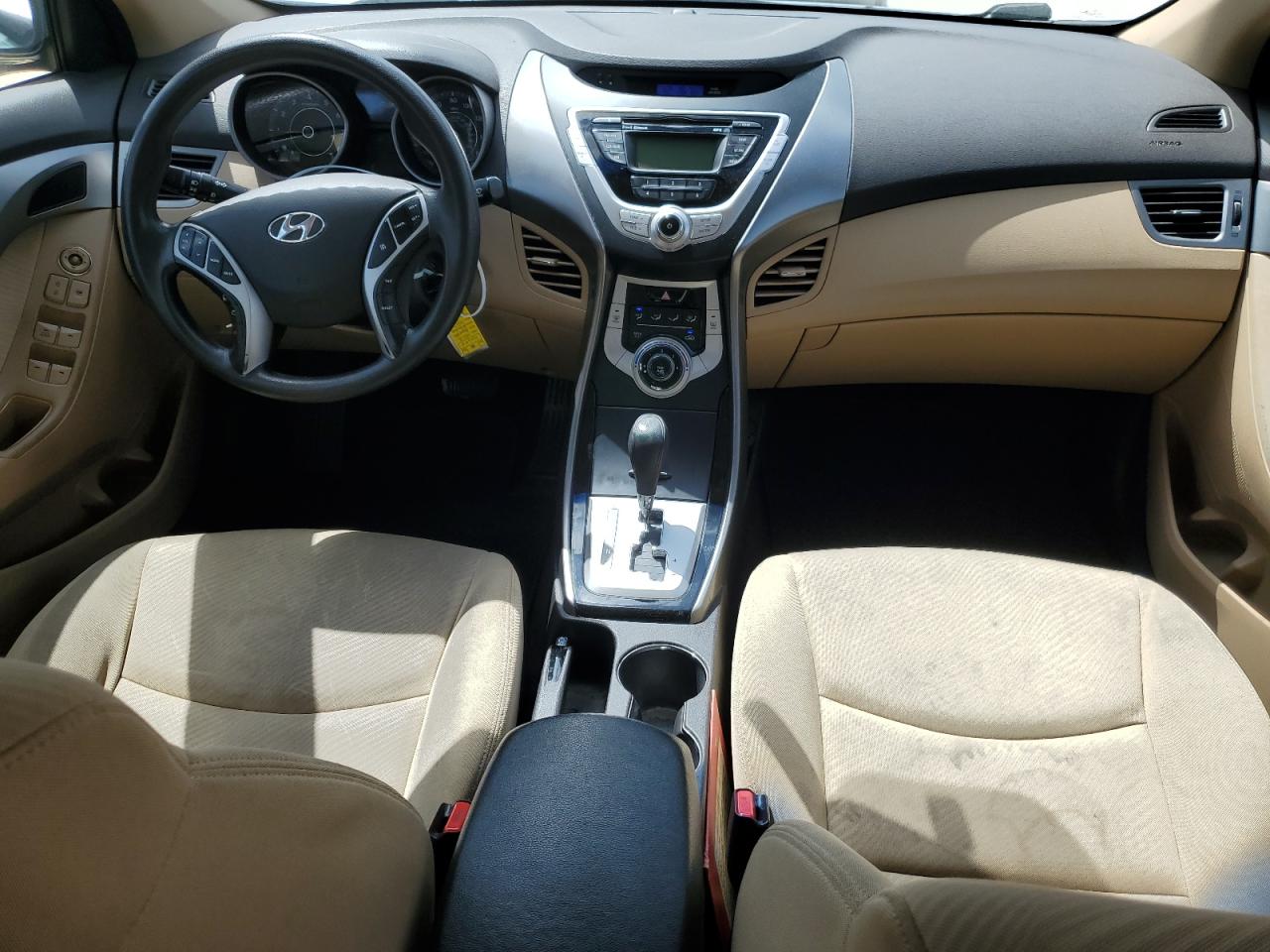 Photo 7 VIN: KMHDH4AE0CU185204 - HYUNDAI ELANTRA 