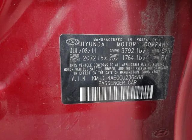 Photo 8 VIN: KMHDH4AE0CU236488 - HYUNDAI ELANTRA 