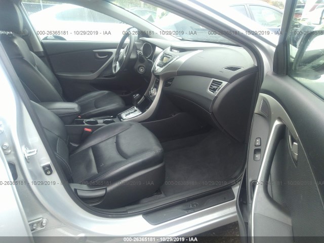 Photo 4 VIN: KMHDH4AE0CU242193 - HYUNDAI ELANTRA 