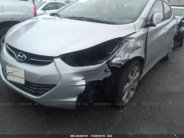 Photo 5 VIN: KMHDH4AE0CU242193 - HYUNDAI ELANTRA 