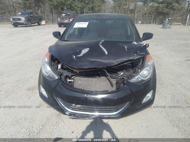 Photo 5 VIN: KMHDH4AE0CU272410 - HYUNDAI ELANTRA 