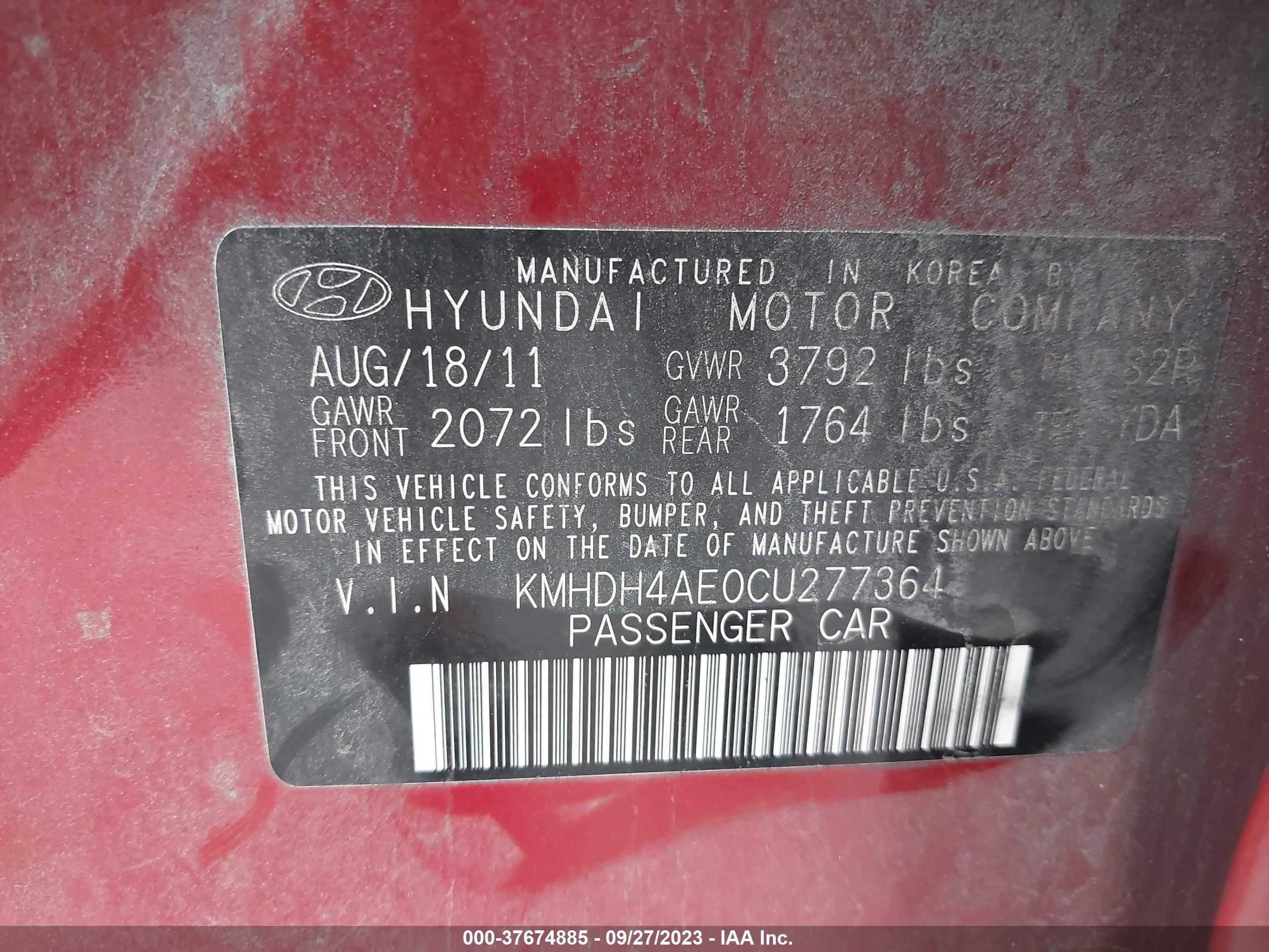 Photo 8 VIN: KMHDH4AE0CU277364 - HYUNDAI ELANTRA 