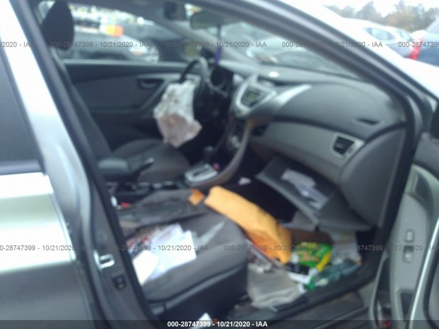 Photo 4 VIN: KMHDH4AE0CU286243 - HYUNDAI ELANTRA 