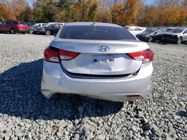 Photo 8 VIN: KMHDH4AE0CU304997 - HYUNDAI ELANTRA GL 