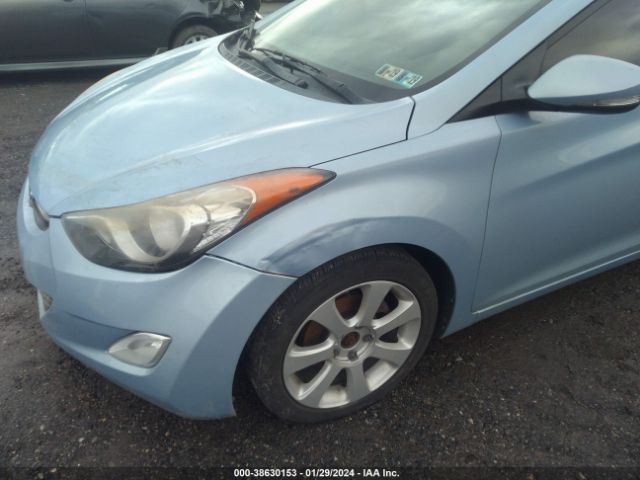 Photo 5 VIN: KMHDH4AE0CU316373 - HYUNDAI ELANTRA 