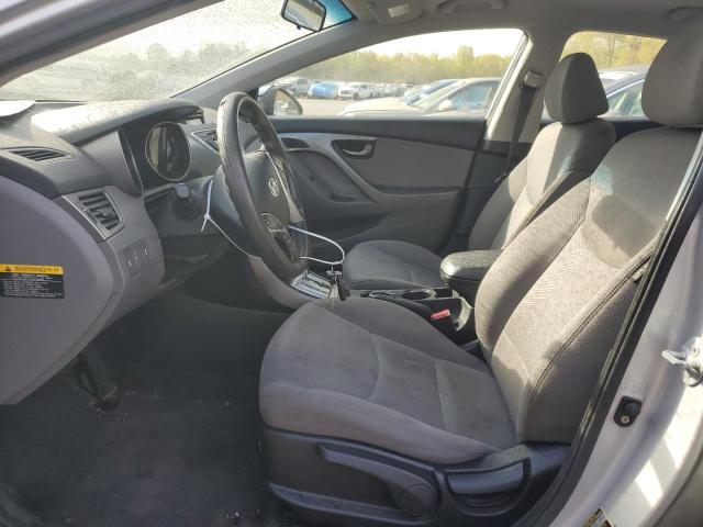 Photo 6 VIN: KMHDH4AE0CU317992 - HYUNDAI ELANTRA 