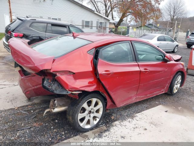 Photo 5 VIN: KMHDH4AE0CU333769 - HYUNDAI ELANTRA 